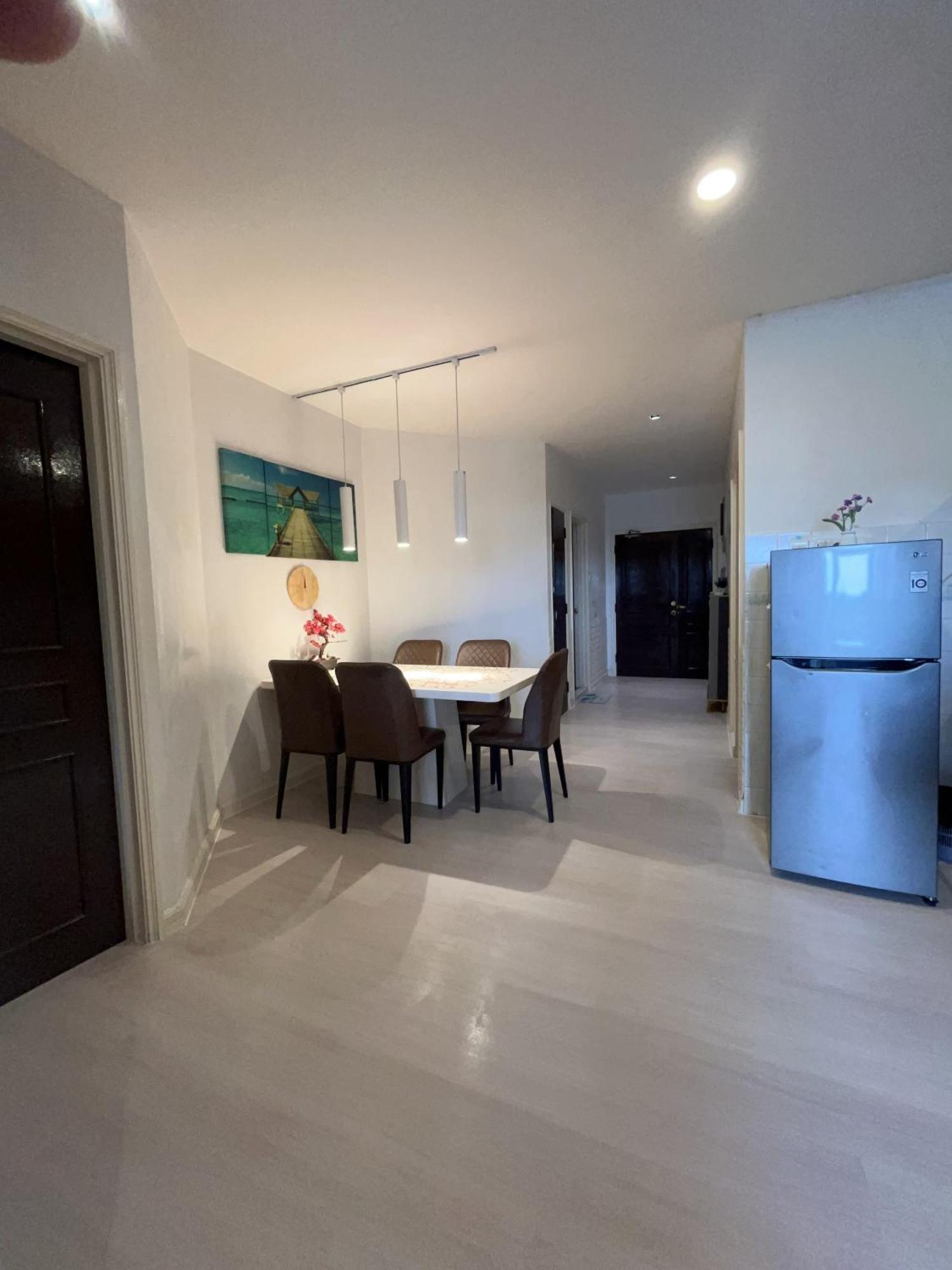Riverbank Suites Waterfront 쿠칭 외부 사진